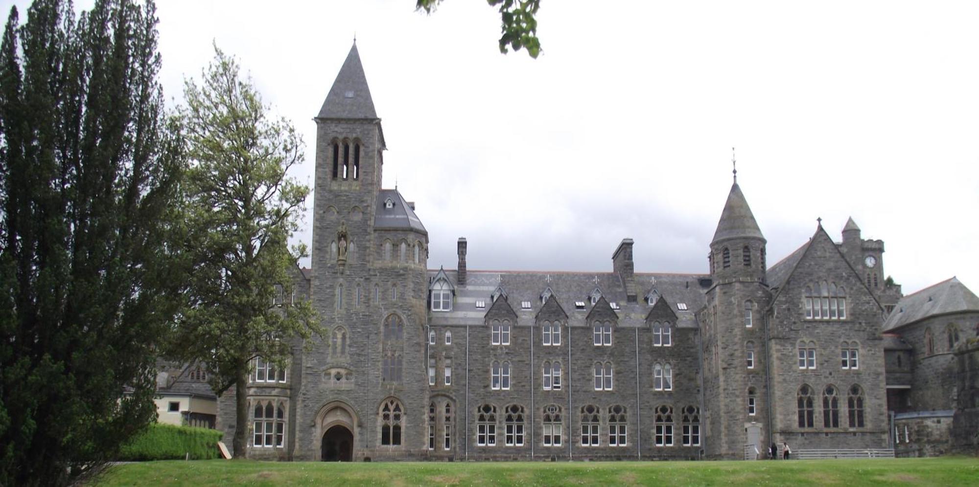 Raven Wing Apartments - Highland Club Scotland Fort Augustus Exterior photo